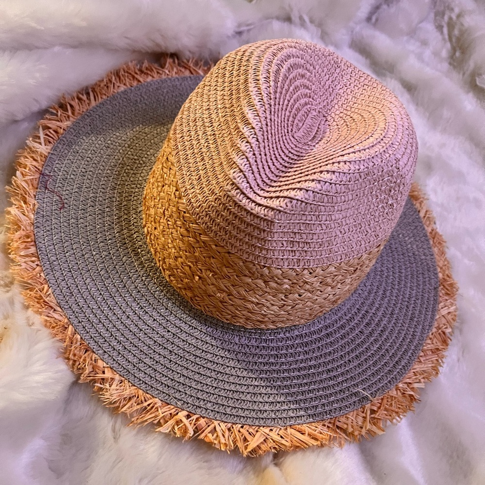 Stylish Two-Tone Straw Hat